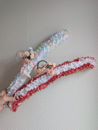 Vintage style frilly lace - vintage,