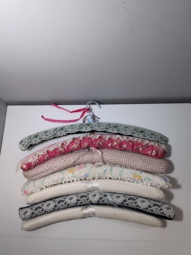 Retro vintage style padded - vintage,
