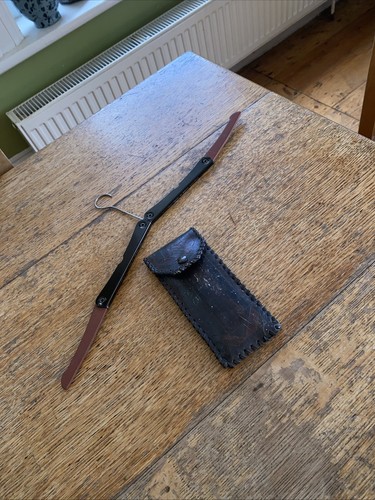 Vintage fold metal - up,