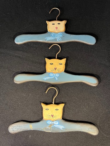 Vintage hand painted wooden - vintage, hand-painted